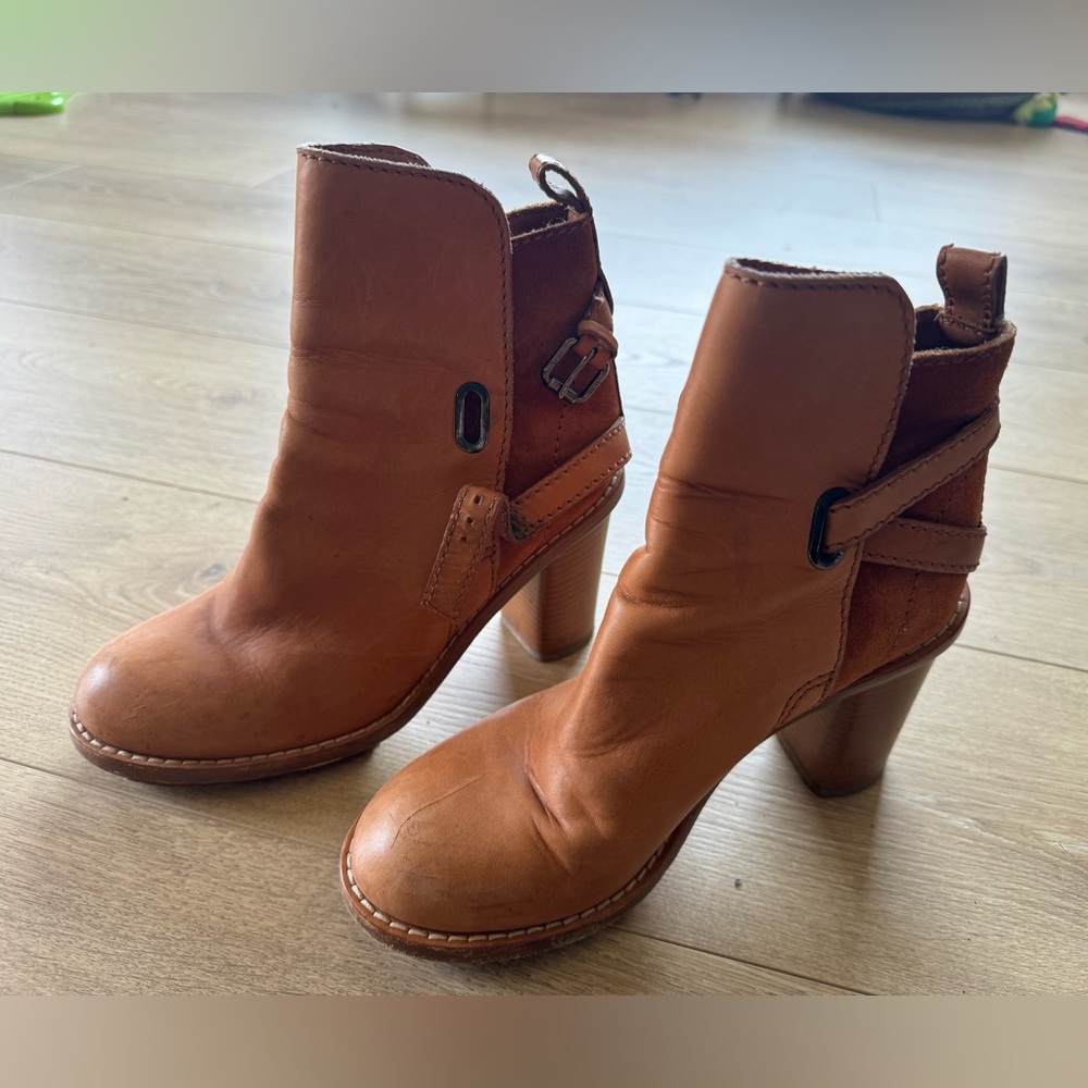 Acne Studios Womens Cypress Ankle Bootie 37 tan High Heels